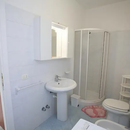 Apartament Bougainvillea Primo Piano - Goelba *