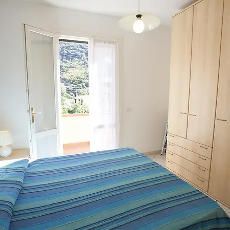 Apartament Bougainvillea Primo Piano - Goelba